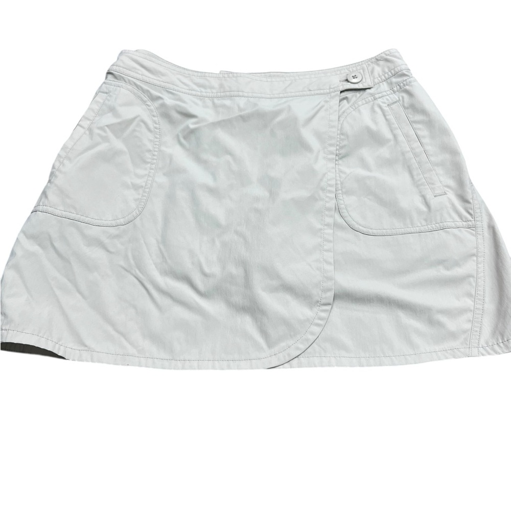 Patagonia Light Tan Wrap Skirt with Pockets with Built In Shorts Size 4